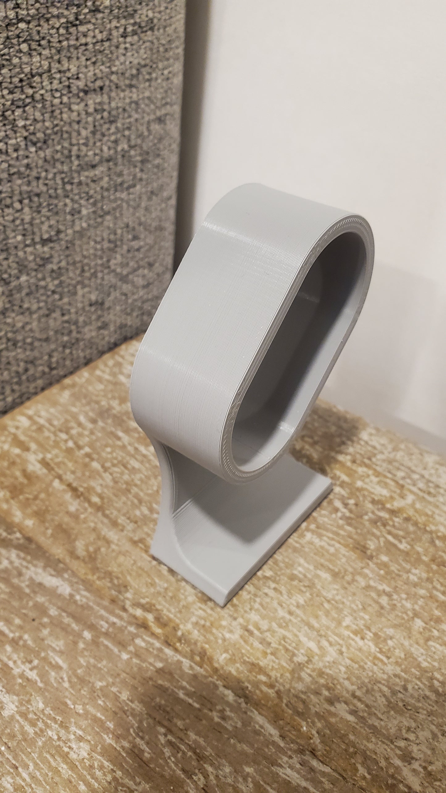 Ava Charging Stand